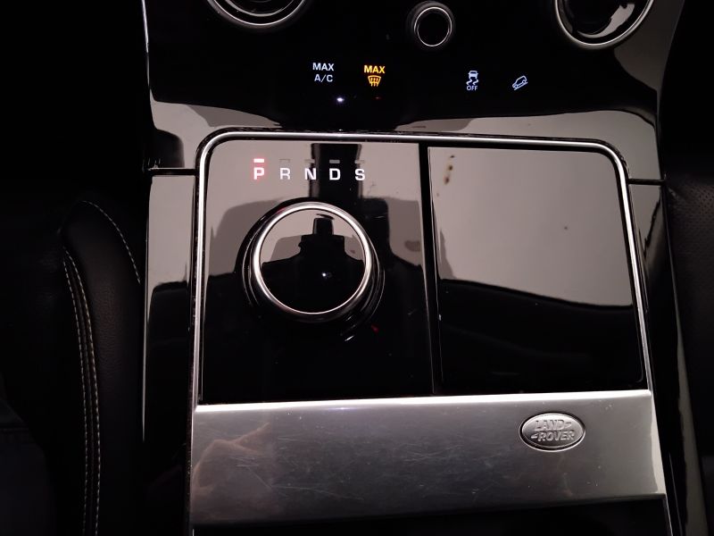 GuidiCar - LAND ROVER Range Rover Velar 2020 Range Rover Velar 2.0d i4 HSE 240cv auto my20 Usato